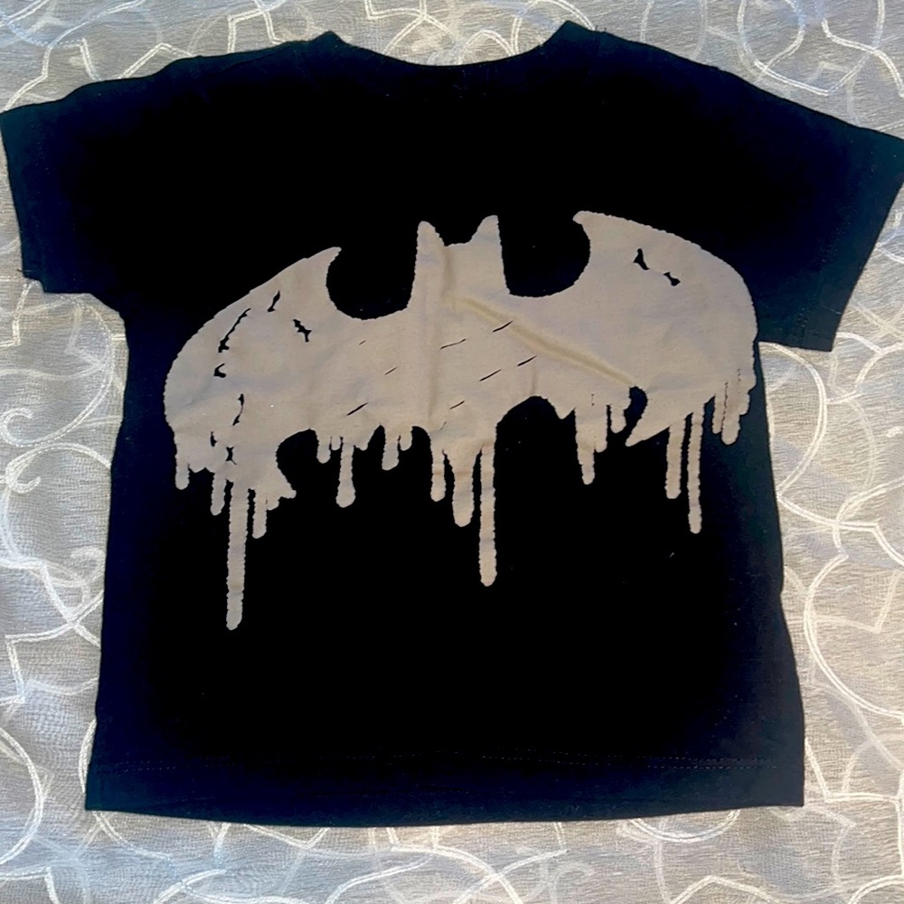 Batman T-shirt for Toddlers. 3T